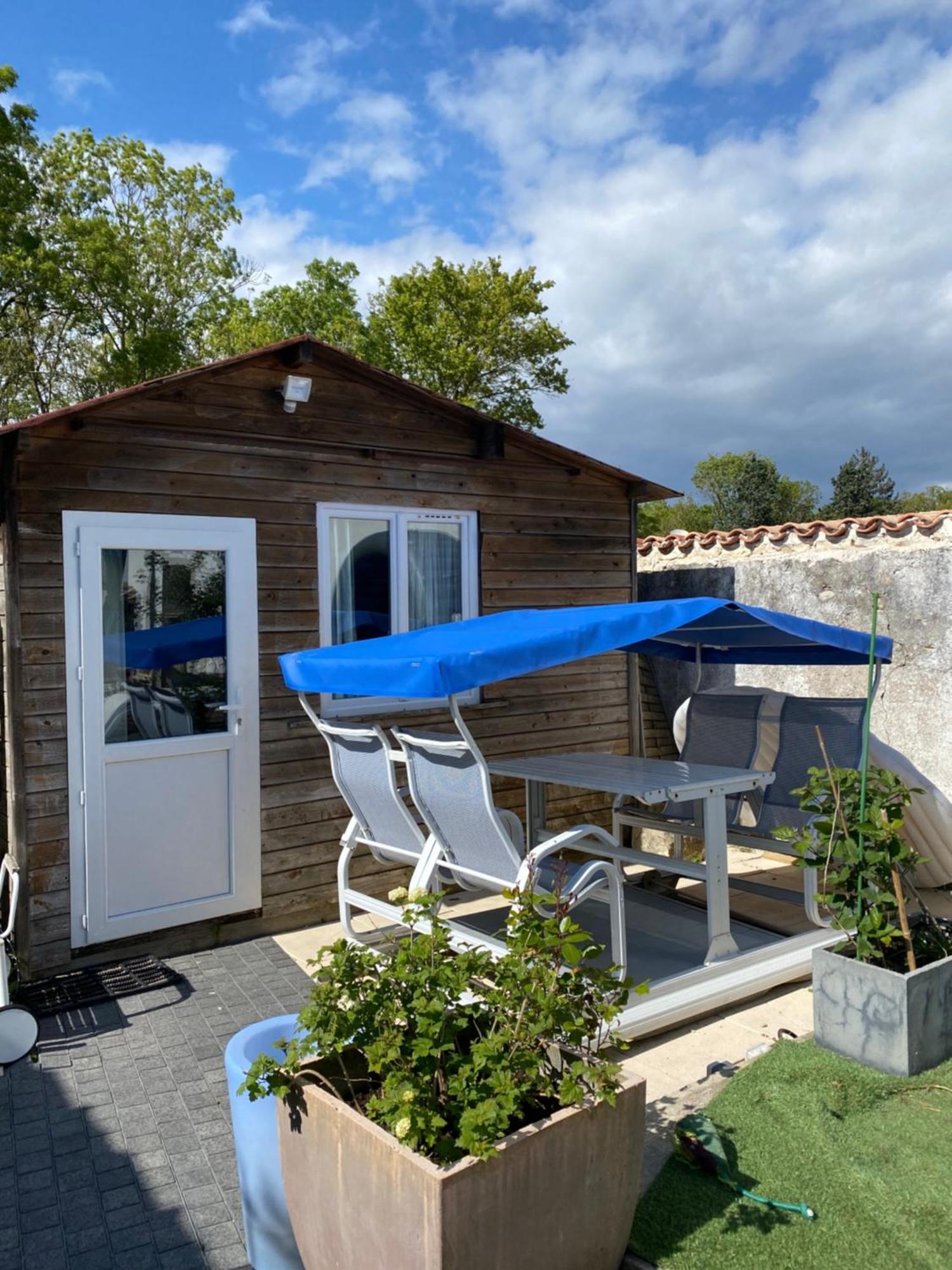 La Maison Du Canal De Rompsay - 5 Min De La Rochelle Bed and Breakfast Périgny Exteriör bild